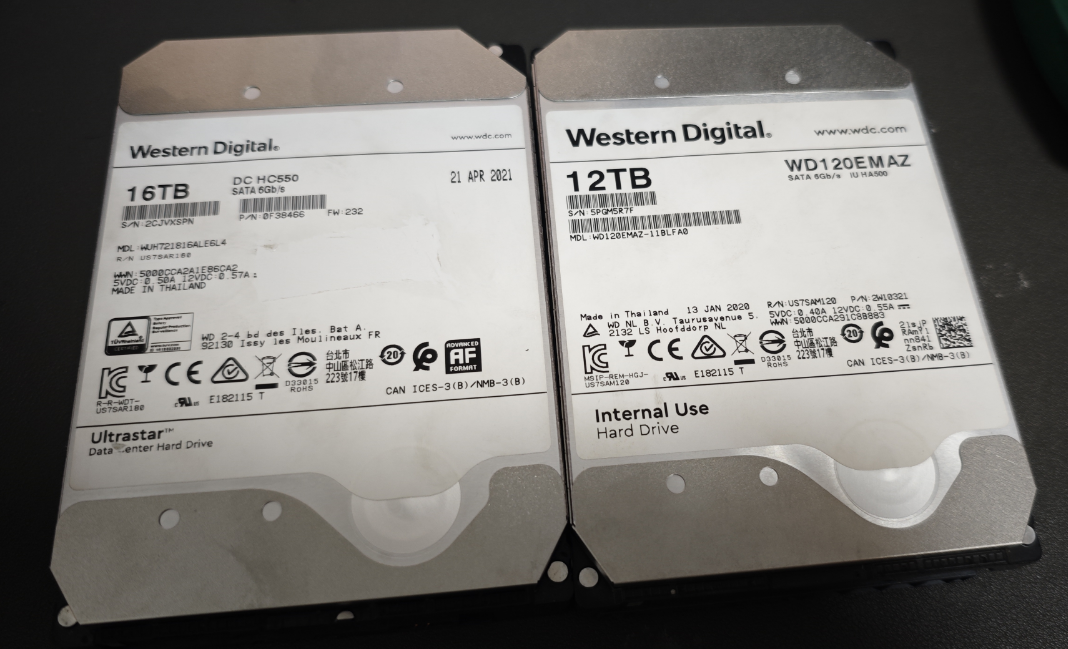 是时候该管管吃灰的Nas了